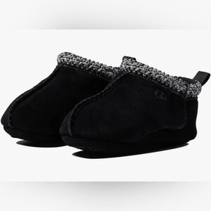 UGG Black Baby Walker Shearling Booties Tasman Size 2/3